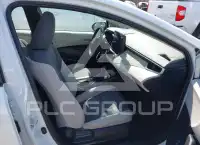 2025 Toyota COROLLA фото