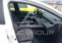 2025 Toyota COROLLA фото