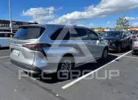 2025 Toyota SIENNA фото