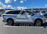 2025 Toyota SIENNA фото