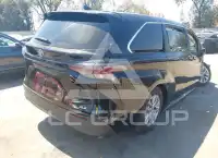 2025 Toyota SIENNA фото