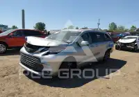 2025 Toyota SIENNA фото