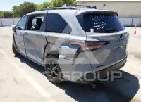 2025 Toyota SIENNA фото