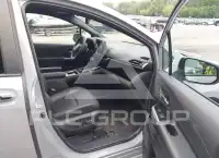 2025 Toyota SIENNA фото