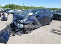 2025 Toyota SIENNA фото