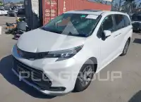 2025 Toyota SIENNA фото