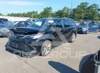 2025 Toyota SIENNA фото