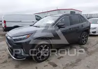 2025 Toyota RAV4 фото