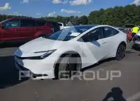 2025 Toyota PRIUS фото