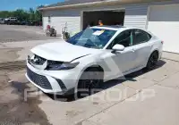2025 Toyota CAMRY фото