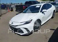 2025 Toyota CAMRY photo