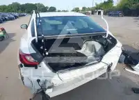 2025 Toyota CAMRY фото