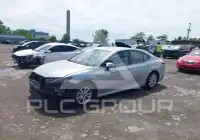 2025 Toyota CAMRY фото