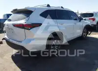 2025 Toyota Highlander фото
