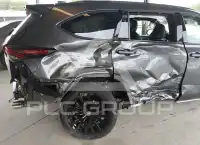 2025 Toyota Highlander photo