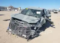 2025 Toyota TUNDRA фото