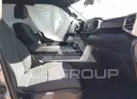 2025 Toyota TUNDRA фото