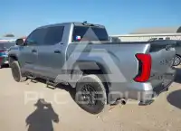 2025 Toyota TUNDRA фото