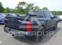 2025 Toyota TUNDRA фото