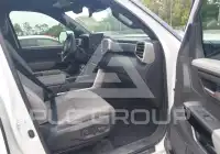 2025 Toyota TUNDRA фото