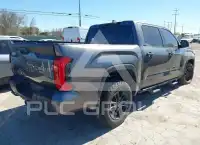 2025 Toyota TUNDRA фото