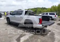 2025 Toyota TUNDRA фото