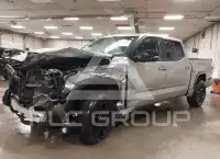 2025 Toyota TUNDRA фото