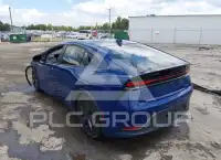 2025 Toyota PRIUS фото