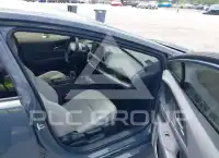 2025 Toyota PRIUS фото
