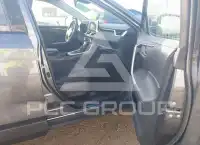 2025 Toyota RAV4 фото
