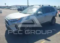 2025 Toyota RAV4 фото