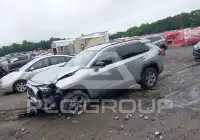 2025 Toyota RAV4 фото
