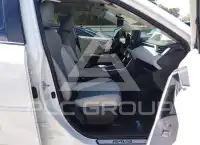 2025 Toyota RAV4 фото