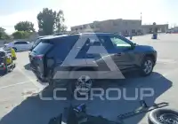 2025 Toyota RAV4 фото