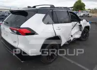 2025 Toyota RAV4 фото
