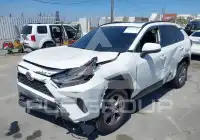2025 Toyota RAV4 фото