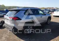 2025 Toyota RAV4 фото