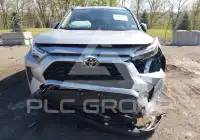 2025 Toyota RAV4 фото