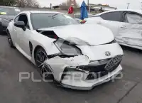 2025 Toyota GR 86 photo