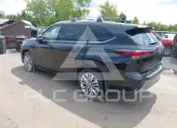 2025 Toyota Highlander фото
