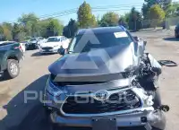 2025 Toyota Highlander photo