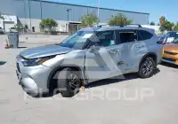 2025 Toyota Highlander фото