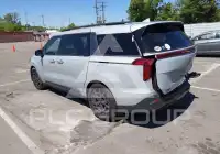 2025 KIA Carnival фото