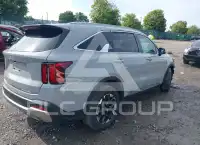 2025 KIA Sorento фото