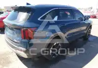 2025 KIA Sorento photo