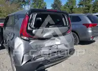 2025 KIA Soul фото