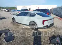 2025 KIA K4 фото