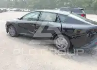2025 KIA K4 фото