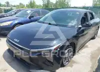 2025 KIA K4 фото