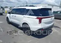 2025 KIA Carnival фото